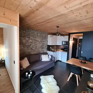 appartement-4-pers-pied-des-pistes-les-2-alpes.hotels-rhonealpes.com/